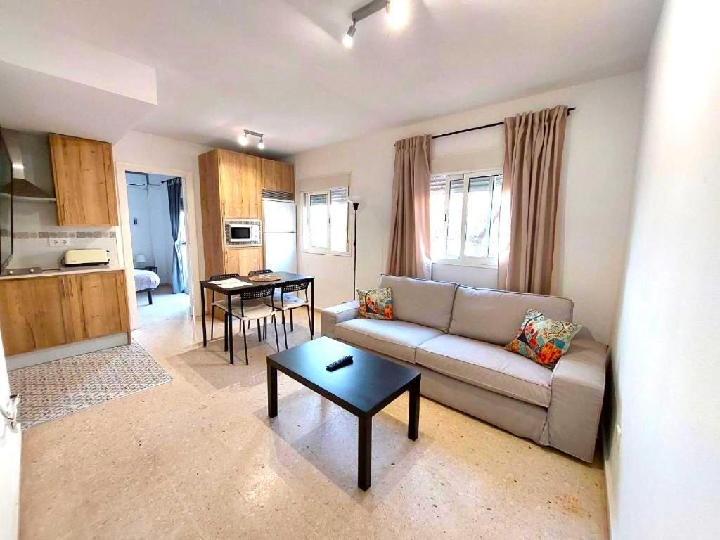 Fray Isidoro Apartment Sevilla Bagian luar foto